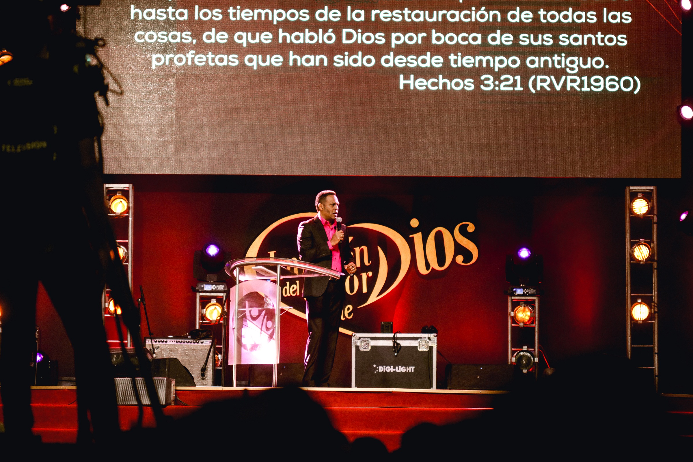"Dios activa Su autoridad en tus manos"