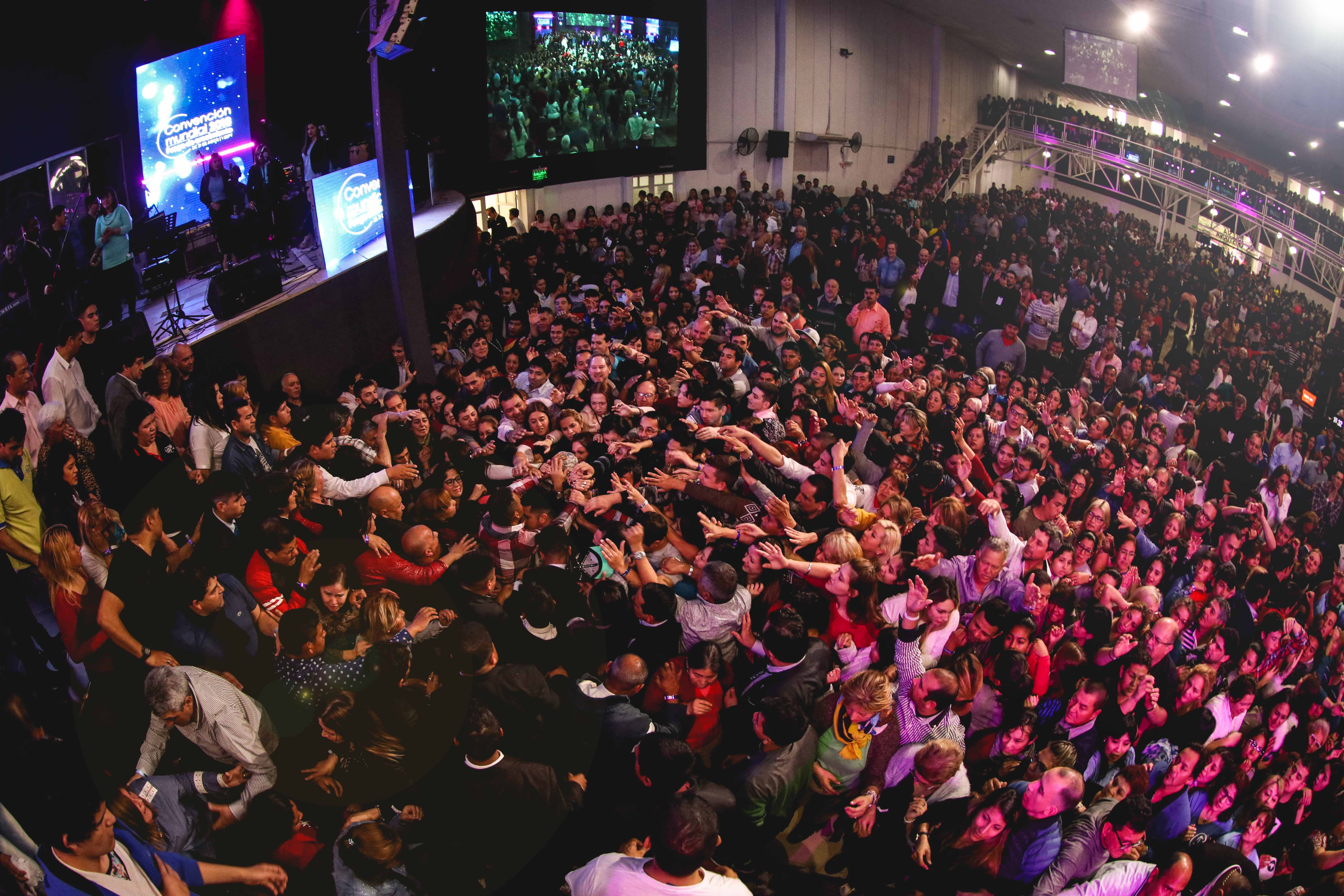 Resistencia recibió miles de visitantes de 17 países que vinieron al Chaco para convención Evangélica