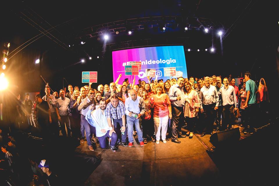 Mira este Video: Miles de Personas a Favor de la Educación Sexual con Valores