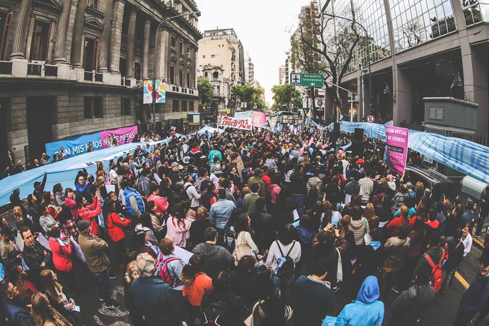 Marcha Contra la Ideología de Género en la Educación frente al Congreso de la Nación