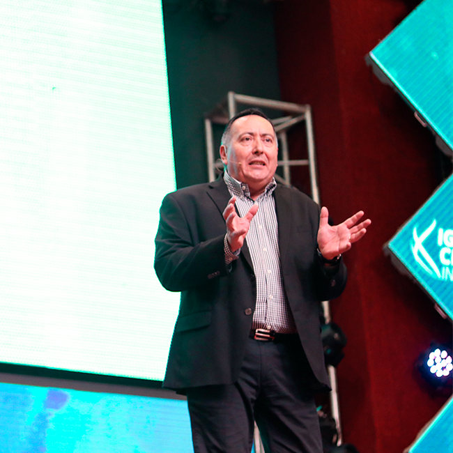 "Tiempo de bendición y de conquista"