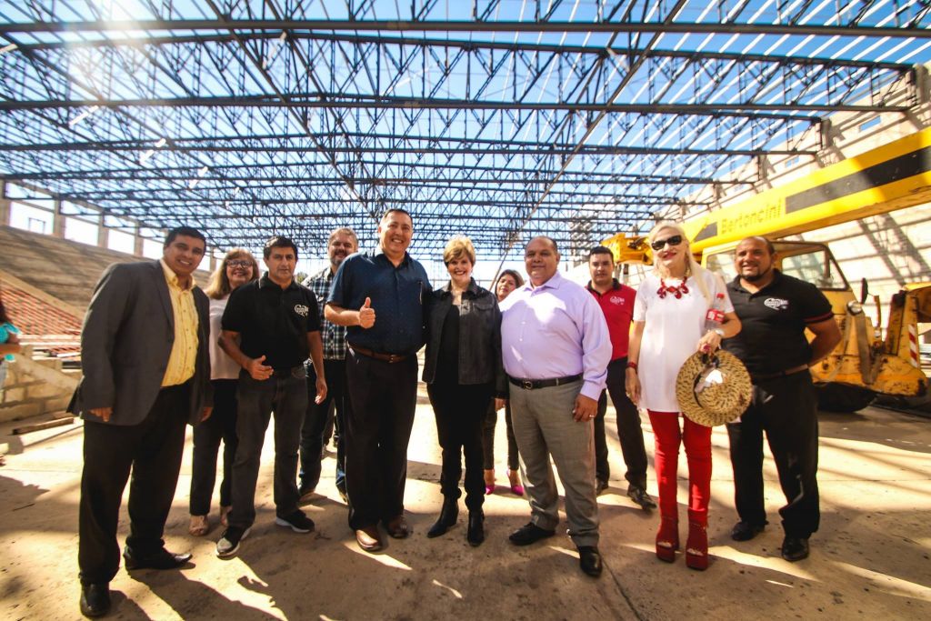 Visita de Cindy Jacobs a Portal del Cielo