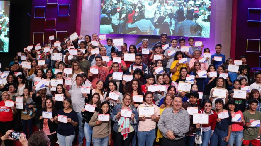 Nuevos Egresados de Escuela de Vida