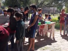 Sigue creciendo en comedor social del barrio Querido de Fontana