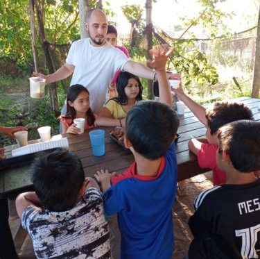 Fundación Cielos Abiertos entregó donaciones en Merendero Nissi Barrio Tosquera