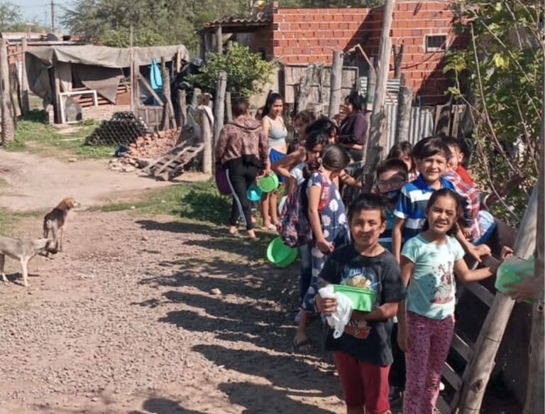 Se realizó una "empanadeada" en barrios carenciados