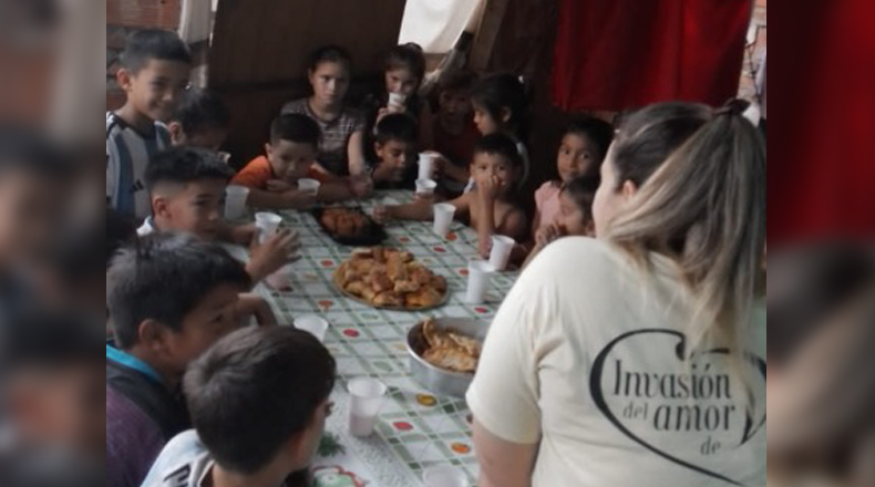 Continuan las actividades solidarias en Barrio Sol de Mayo Ctes Capital